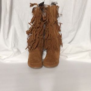 Women’s tan faux moccasins size 8.5